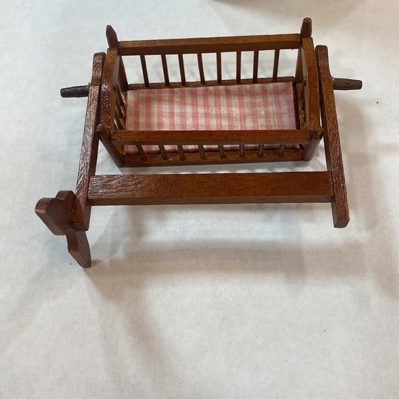 Concord miniatures chair and cradle miniature house furniture‎ - Picture 5 of 5